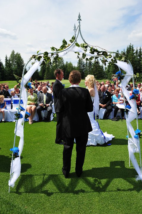 Marriage Commissioner Wedding in Alberta Red Deer Alberta Weddings Officiant Barb Fenske